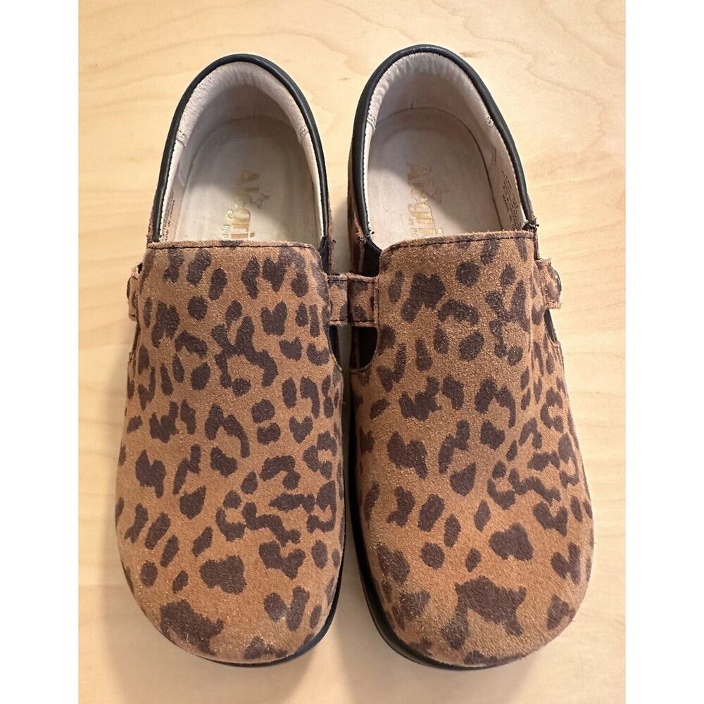Alegria Kara Leopard Tan Brown Suede Slip On Clogs 37 US Size 7-7.5